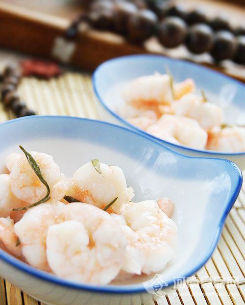 茶膳美食:龍井蝦仁(圖)